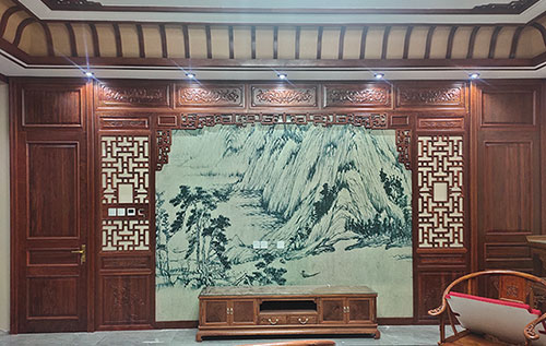 唐山中式仿古别墅客厅背景墙花格木作装饰